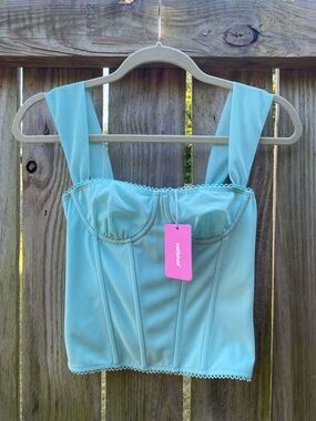 Edikted Aqua Top
